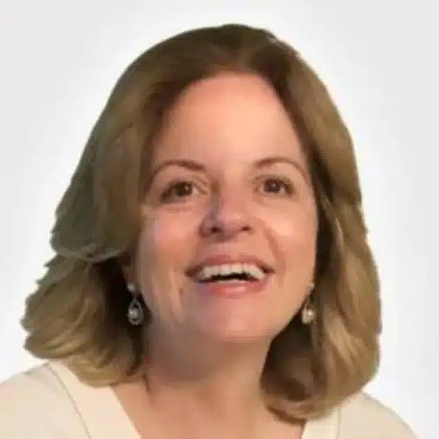 Julia Riley